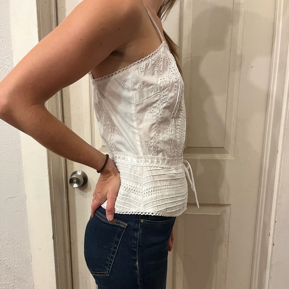 NEW WITH TAGS Marciano white eyelet tank - Picture 3 of 7